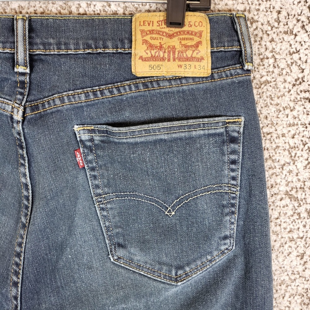 Levi's 505 Regular Fit Jeans Mens W33 L34 Blue Denim Classic Casual Pants - Picture 3 of 9